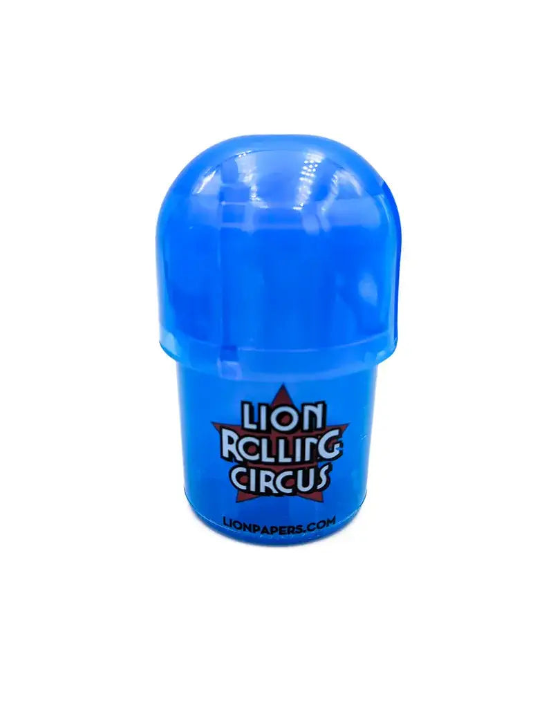 Tainers Lion Rolling Circus